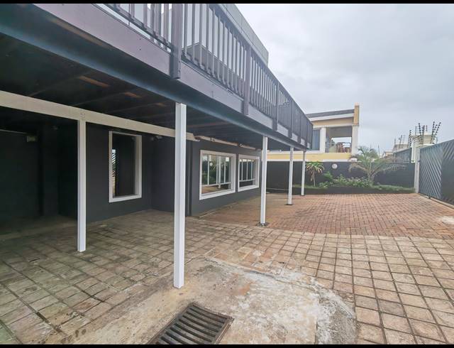 11 BEDROOM HOUSE FOR SALE IN GLENASHLEY